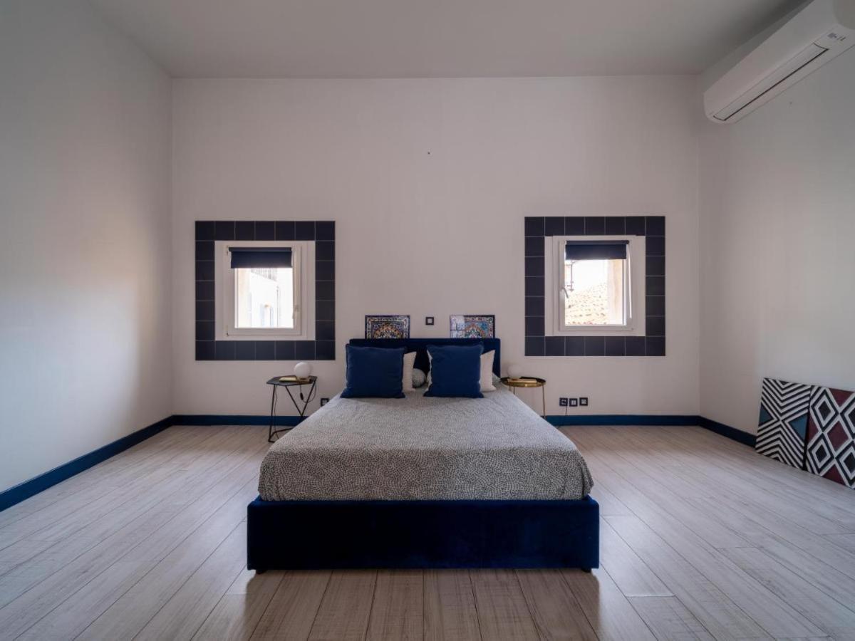 Cosy Triplex 120m2 Terrasse Au Panier Vue Major Vieux Port 7 Couchages Option Parking Apartment